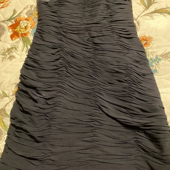Basix II size 4 cocktail dress - Picture 2 of 5